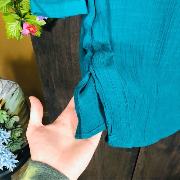 ^🌸5/$25🌸St. Johns Bay Teal V Neck Blouse Large - Picture 14 of 16